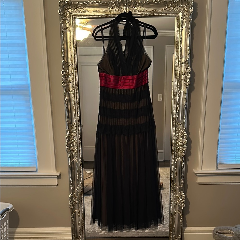 Elegant Black and Red Evening Gown